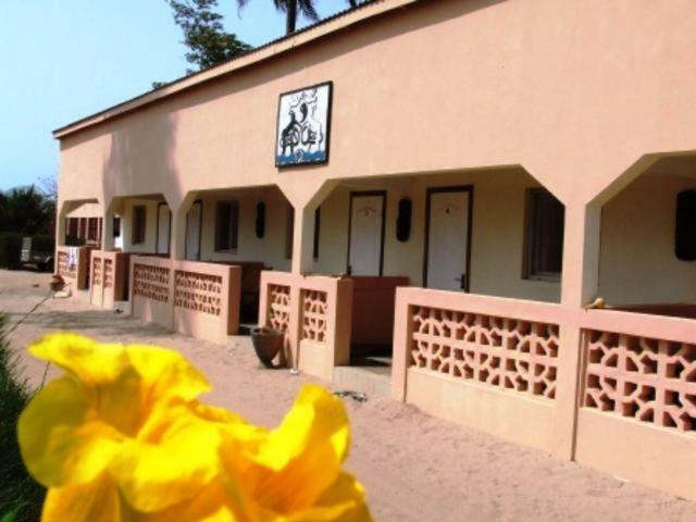 The Gunjur Project Lodge Zewnętrze zdjęcie